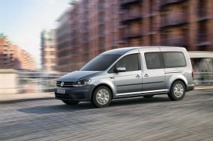 Volkswagen Caddy Maxi Trendline 2015 года